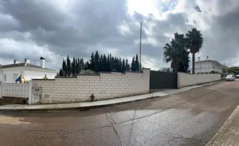 Terreno en calle de las Camelias, 23