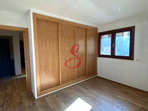 4-bedroom townhouse for sale in El Forn, Canillo · 10 of 32