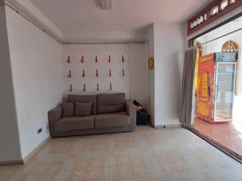 Local comercial en calle Rodeo