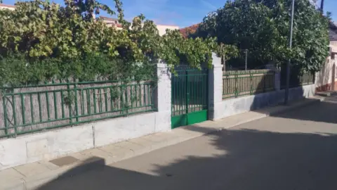 Casa en calle Doña Mercedes, nº 25