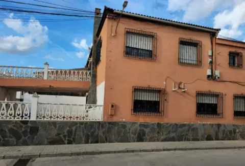 Casa en calle Alamedas
