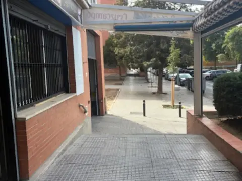 Local comercial en El Carmen-Cardeñas