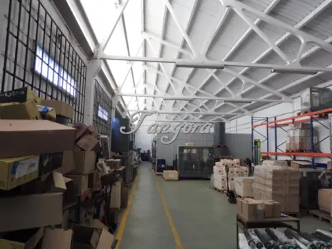 Local comercial en calle Idirsolo