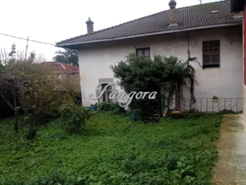 Casa unifamiliar en Barrio del Marcadillo