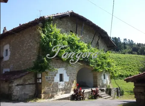 Casa rústica en calle Gaztelu