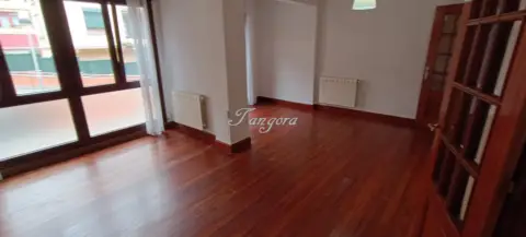 Piso en Salsidu Etorbidea