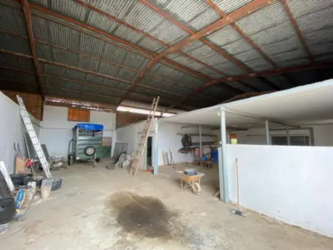 Nave comercial en Travesía de Maqueda