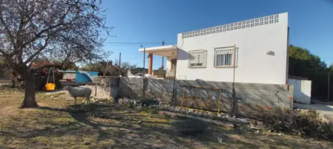 Finca rústica en Polígono Novals