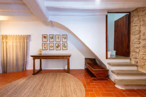 Casa rústica en calle Dels Canonges Celma, nº 28