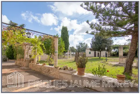 Casa rústica en calle Arraval, nº Sn