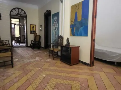 Casa en Plaza de la Constitución