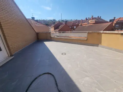 Piso en calle de Francisco de Zurbarán