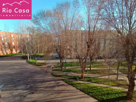 Piso en calle de los Olivares