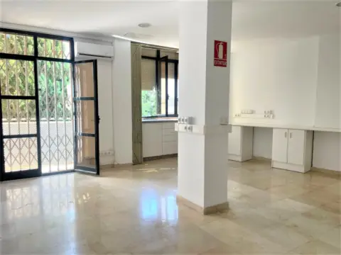 Oficina en La Placeta