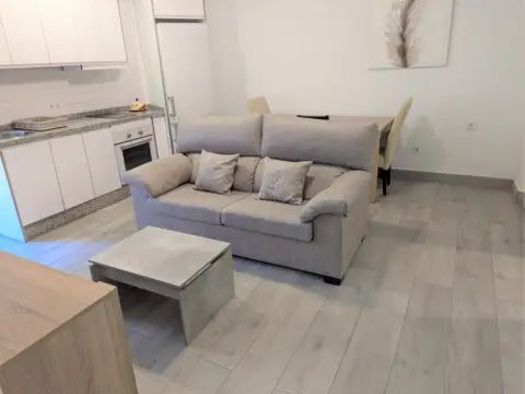 Piso en La Palmera Con Comunidad y Agua Incluidos