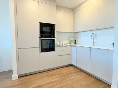 Piso en Avenida de las Cortes Valencianas