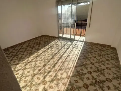 Piso en calle de la Maestra Doña Mariana Colás