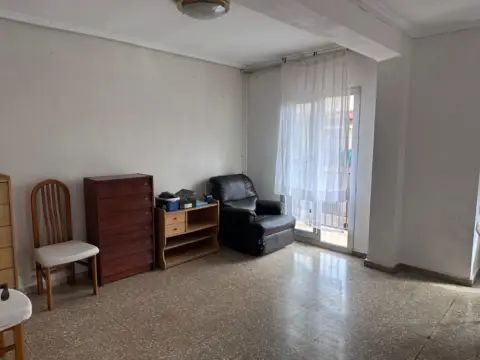 Piso en calle de Alcañiz