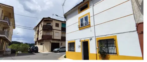 Casa en calle del Ejército Español, 1