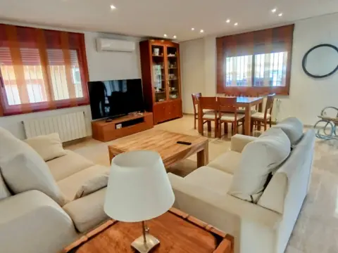 Casa adosada en Carrer Francisco Lozano