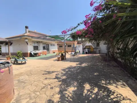 Chalet en calle Mar de la China