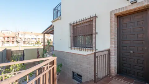 Chalet adosado en calle del Río Aller