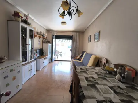 Apartamento en calle del Río Aranguin