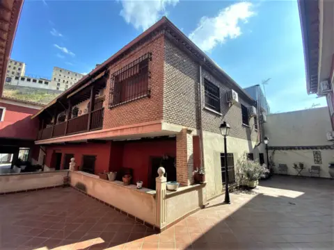Terraced house in calle de Azacanes