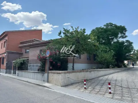 Chalet en calle de Triana