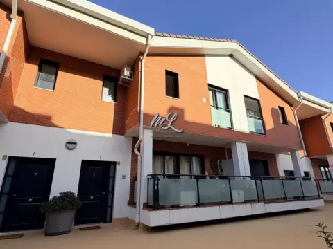 Chalet adosado en Carretera de Extremadura