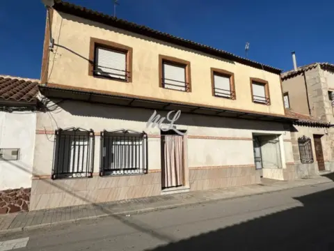 Casa en calle de Ramón y Cajal