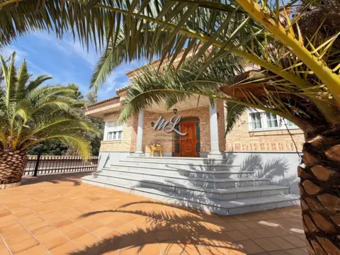 Chalet unifamiliar en Nambroca