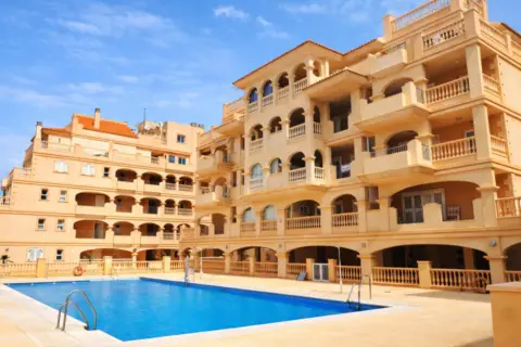 Apartamento en calle Arquitecto julian laguna