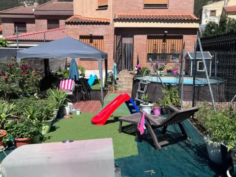 Chalet en Iriépal-Taracena-Usanos-Valdenoches