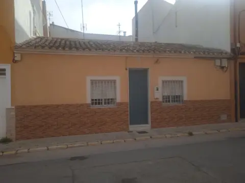 Casa en calle de la Cañada