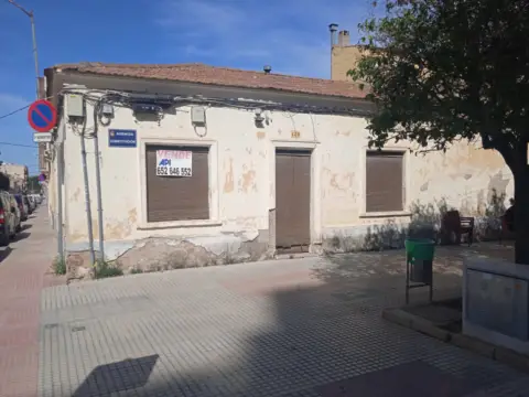 Casa en Avenida de la Constitución, 159