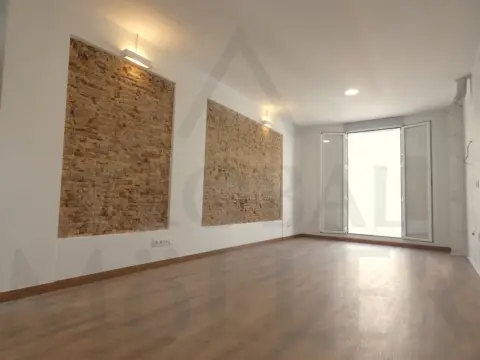Piso en calle de la Serreta, 16