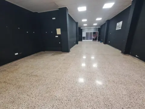 Local comercial en Alcalde Felipe Mallol