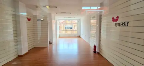 Local comercial en Sector III