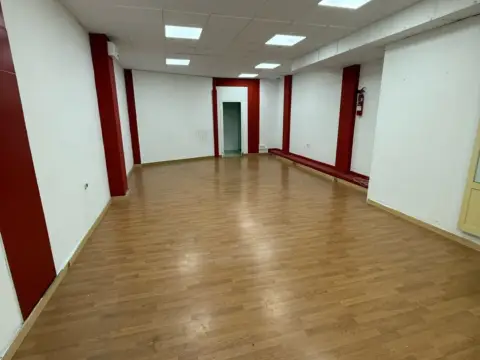 Local comercial en Centro
