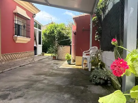 Chalet en Victoria-El Juncal