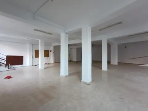 Local comercial en Elda
