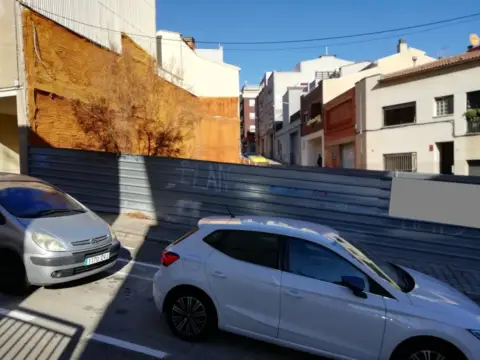 Terreno en Les Arenes-Can Montllor-La Grípia