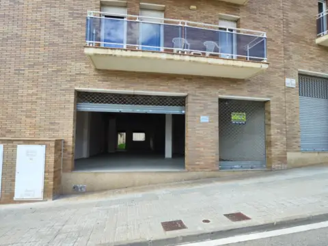 Local comercial en Carrer dels Països Catalans