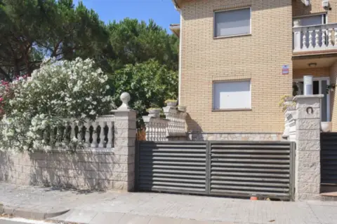 Chalet adosado en Carrer de Josep Pla