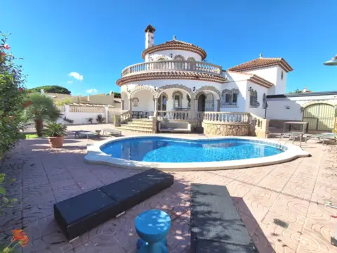 Casa en Miami Platja