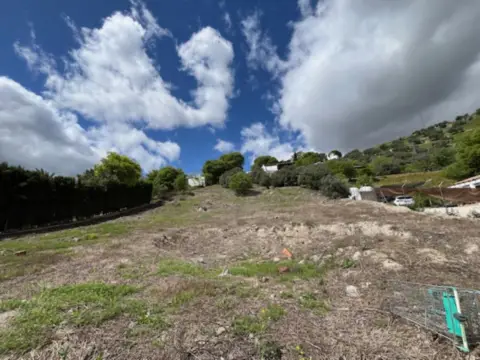 Terreno en calle Málaga