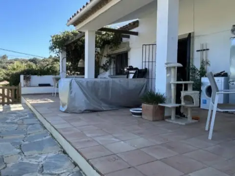 Finca rústica en calle Ecuador