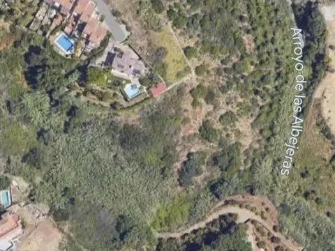 Terreno en Selwo