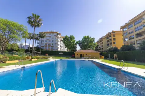 Piso en calle Ávila